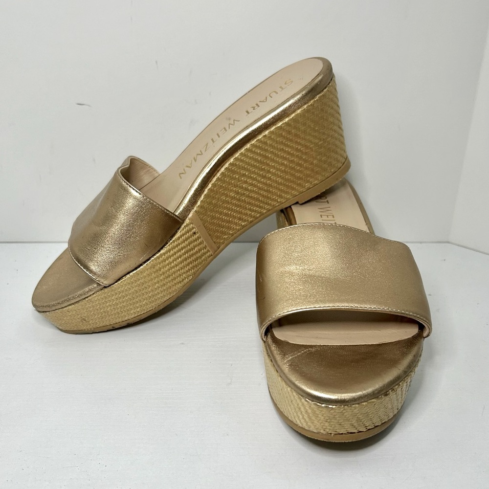 Stuart Weitzman Gold Wedge Platform Slides Size 6